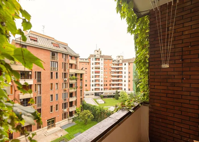 Buenos Aires-Duomo Balcony Apartment
